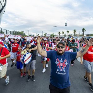 chivas-fans-show-off-passion-in-loss-to-juventus-in-las-vegas