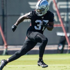 raiders-trade-away-2021-draft-pick-for-future-selection