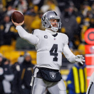 derek-carr’s-benching-‘dramatically’-impacts-raiders-49ers-line