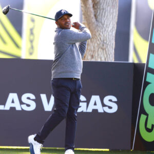 opening-round-leaders-show-ability-to-bounce-back-at-liv-las-vegas