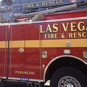 red-cross-helps-15-displaced-in-las-vegas-apartment-building-fire