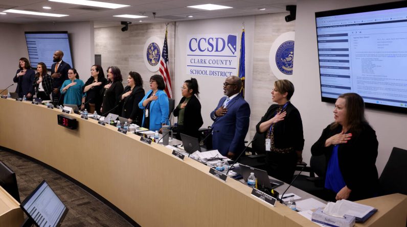 editorial:-as-students-flee,-ccsd’s-budget-soars